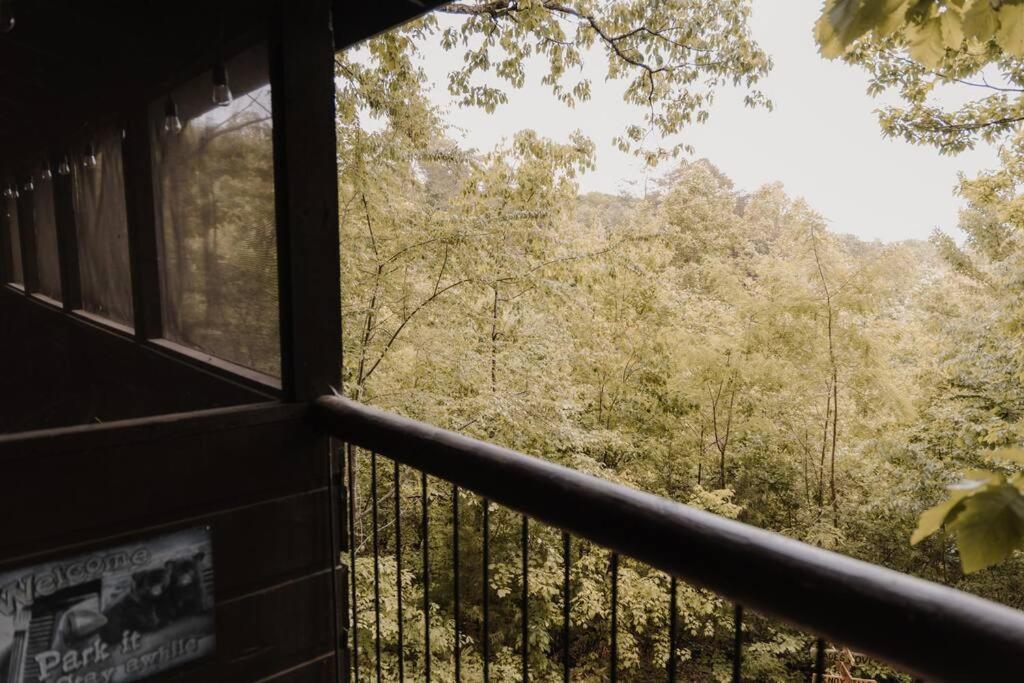 Misty Mountain Sunrise Villa Sevierville Exterior photo