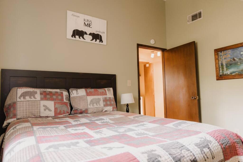Misty Mountain Sunrise Villa Sevierville Exterior photo